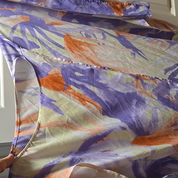 Cover Up - Picture 4 of 4